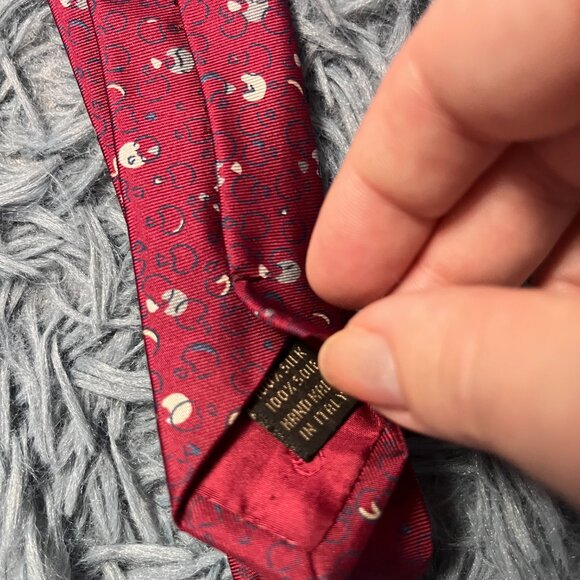 Valentino Vintage Red Silk Tie - Picture 4 of 4